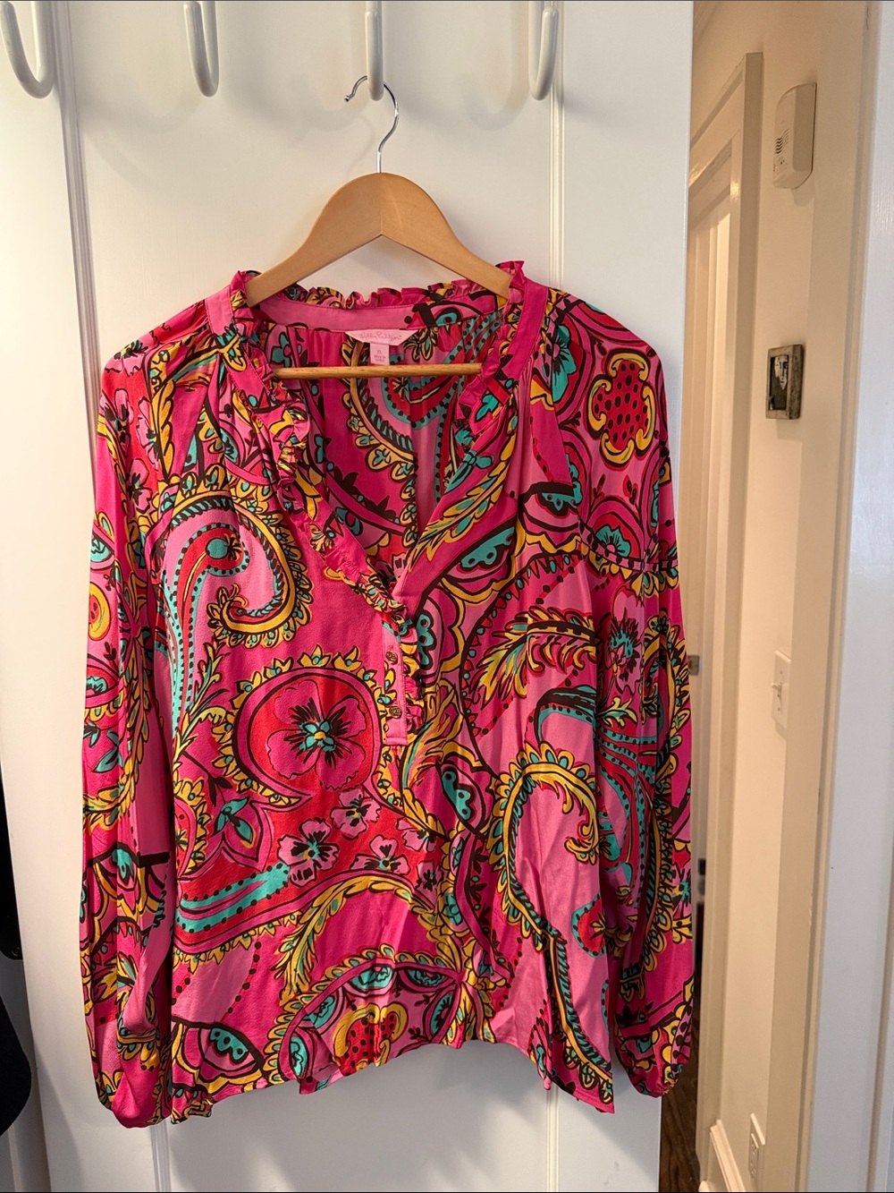 Lilly Pulitzer Pink Floral Paisley Blouse XL 100% silk